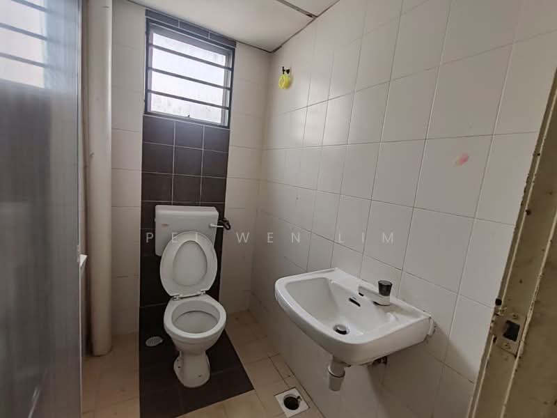 Bandar Parklands untuk Untuk Disewa - RM 1,000 /bulan, Apr 2026 - Bathroom - PropertyGuru.com.my