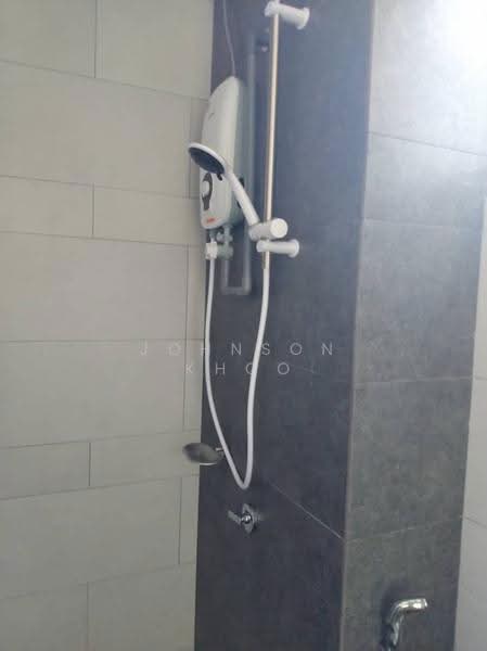 Kediaman Servis untuk Dijual di Amani Residence - Johnson Khoo - Bathroom - PropertyGuru.com.my