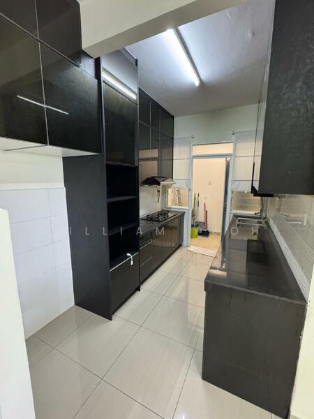 Service Residence for Sale at Saville @ Melawati - William Yeoh - Kitchen - PropertyGuru.com.my
