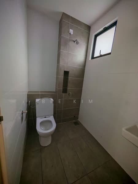 2-storey Terraced House for Sale in Telok Panglima Garang (Selangor) - Bee Kim - Bathroom - PropertyGuru.com.my