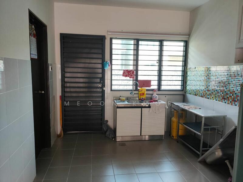 Seksyen U15 Shah Alam untuk Untuk Disewa - RM 1,400 /bulan, Feb 2026 - Kitchen - PropertyGuru.com.my