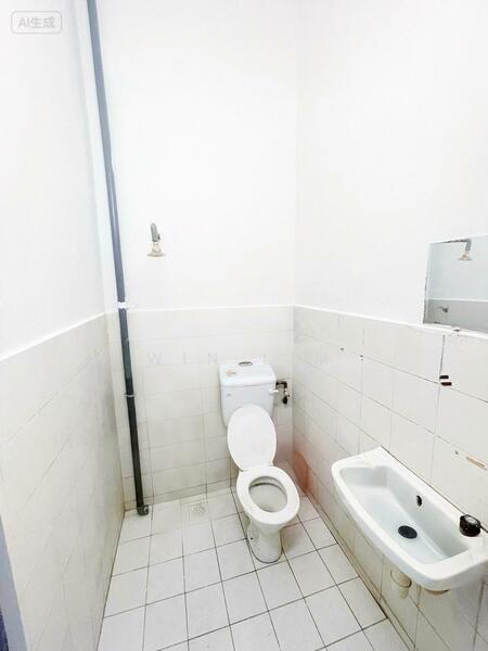 Taman Kota Masai untuk Untuk Dijual - RM 375,000, Feb 2026 - Bathroom - PropertyGuru.com.my