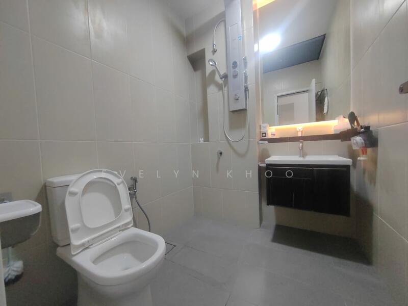 Semi-Detached House for Sale in Kota Emerald (Rawang) - Evelyn Khoo - Bathroom - PropertyGuru.com.my