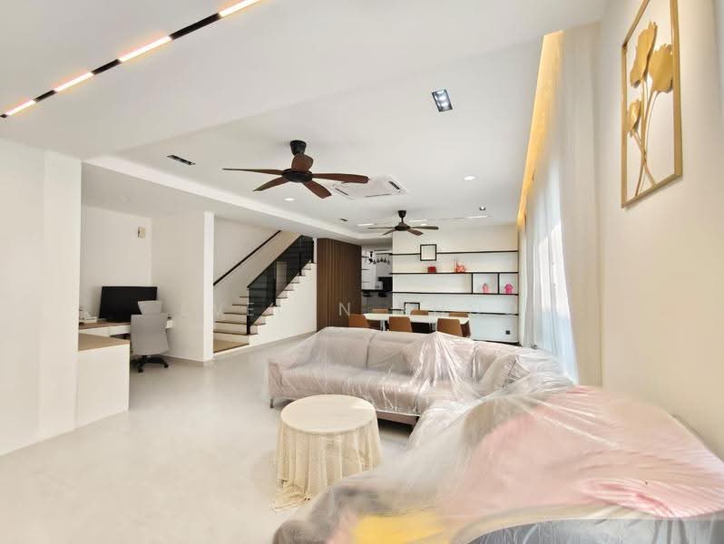 Semi-Detached House for Sale in Kota Emerald (Rawang) - Evelyn Khoo - Living Room - PropertyGuru.com.my