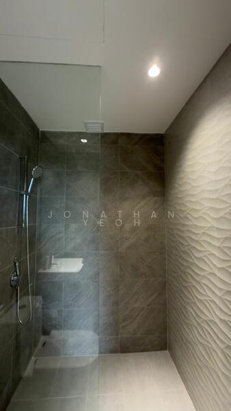 Quinn Residence untuk Untuk Disewa - RM 3,350 /bulan, Feb 2026 - Bathroom - PropertyGuru.com.my