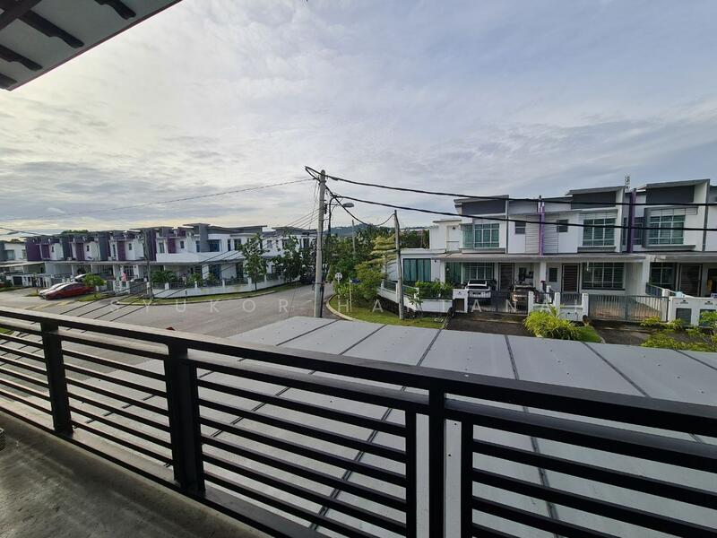 2-storey Terraced House for Sale in Puncak Alam (Selangor) - Syukor Hartanah - Exterior - PropertyGuru.com.my