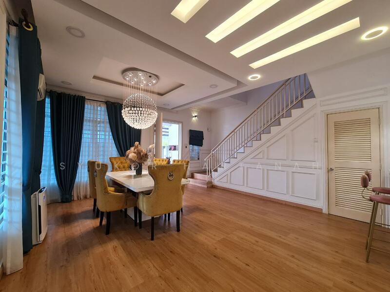 2-storey Terraced House for Sale in Puncak Alam (Selangor) - Syukor Hartanah - Dining Room - PropertyGuru.com.my