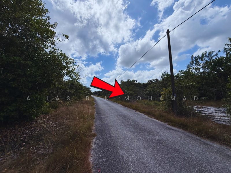 Residential Land for Sale in Caluk (Terengganu) - Alias Bin Mohamad - Exterior - PropertyGuru.com.my