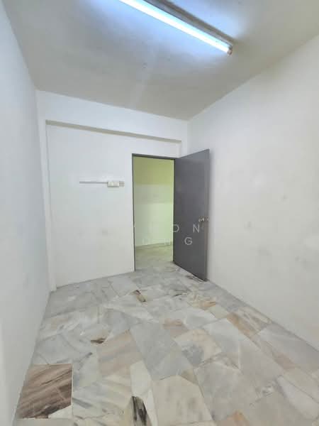 Kondominium untuk Dijual di Pandan Heights Condominium - Raymond Wong - Interior - PropertyGuru.com.my