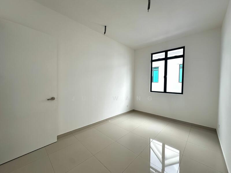 2-storey Terraced House for Sale in Bandar Seri Alam (Masai) - Jun Wang - PropertyGuru.com.my