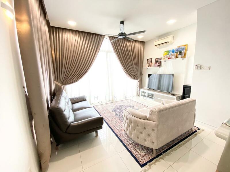 Condominium for Sale at Temasya Kasih - Josephine Chou - Living Room - PropertyGuru.com.my
