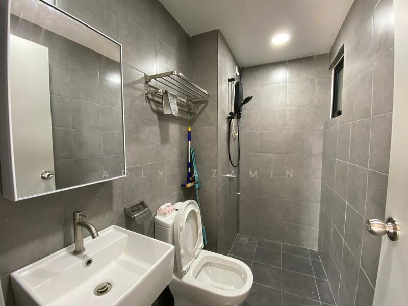 Residensi Alamanda untuk Untuk Disewa - RM 2,100 /bulan, Feb 2026 - Bathroom - PropertyGuru.com.my