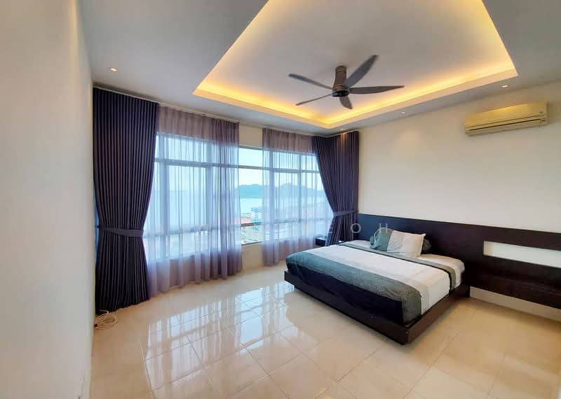 Condominium for Sale at The View Condominium - Allen Yeoh - Bedroom - PropertyGuru.com.my