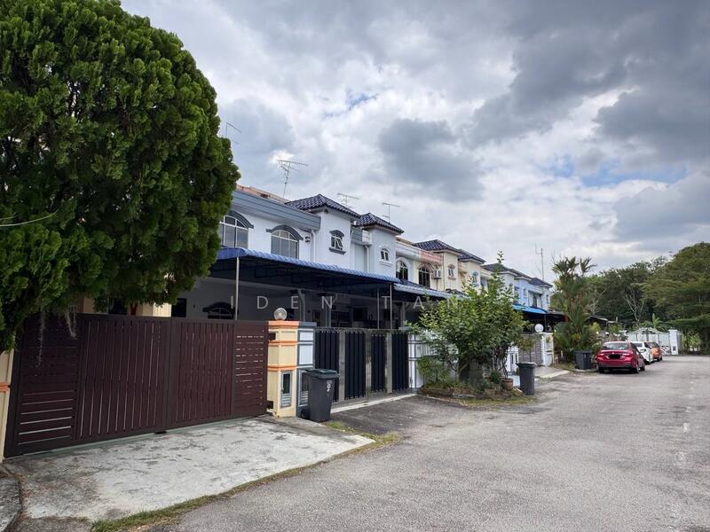 2-storey Terraced House for Sale in Taman Pulai Utama (Skudai) - Iden Tan - Exterior - PropertyGuru.com.my