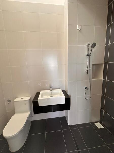Semi-Detached House for Sale in Iskandar Puteri (Nusajaya) (Johor) - Meng . - Bathroom - PropertyGuru.com.my