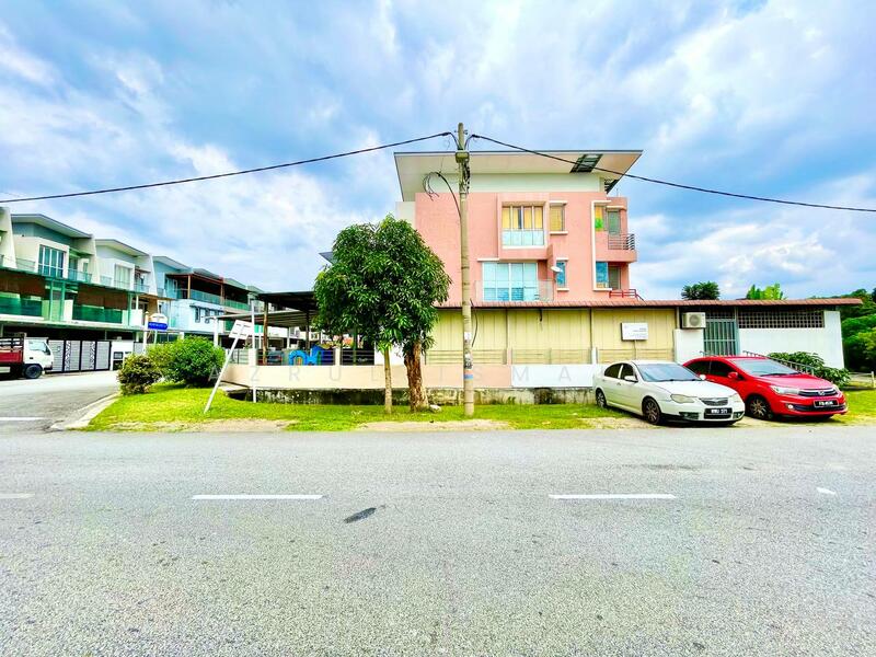 Taman Selasih Fasa 2 @ Selaseh 36 untuk Untuk Dijual - RM 1,180,000, Feb 2026 - Exterior - PropertyGuru.com.my