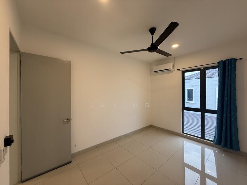 Taman Jasa Ria (Garden villa) untuk Untuk Dijual - RM 1,200,000, Feb 2026 - PropertyGuru.com.my