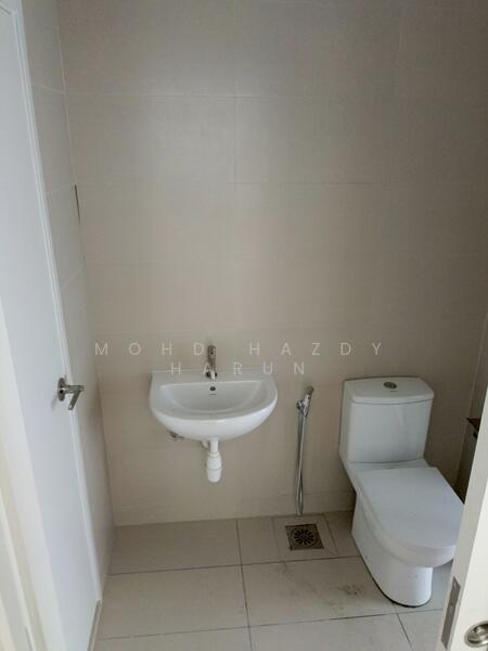 Condominium for Sale at Trinity Wellnessa - Mohd Hazdy Harun - Bathroom - PropertyGuru.com.my