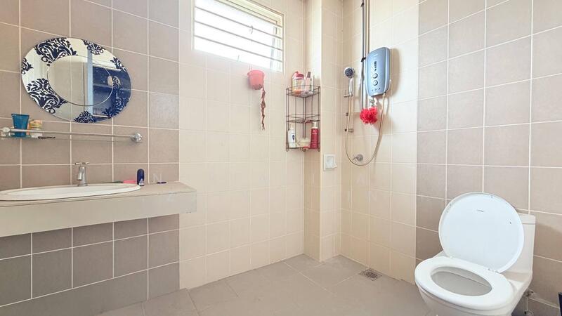 2-storey Terraced House for Sale in Kota Emerald (Rawang) - NORFADILAH ZAINUDDIN - Bathroom - PropertyGuru.com.my