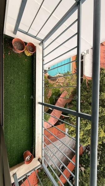 Apartment for Rent at Molek Pine 2 - Tan Bing Yi - Balcony - PropertyGuru.com.my