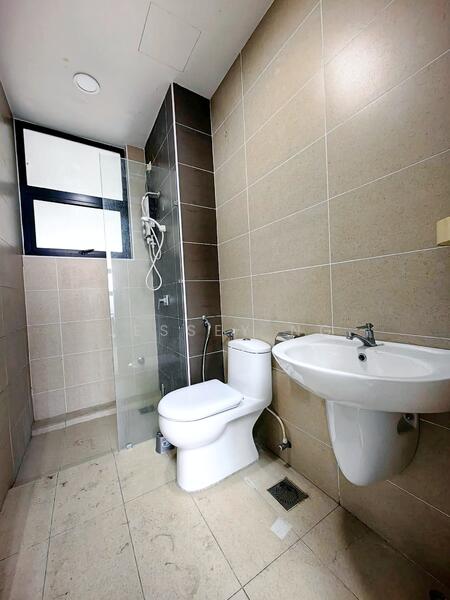 Condominium for Sale at Oasis - Jessey Ng - Bathroom - PropertyGuru.com.my