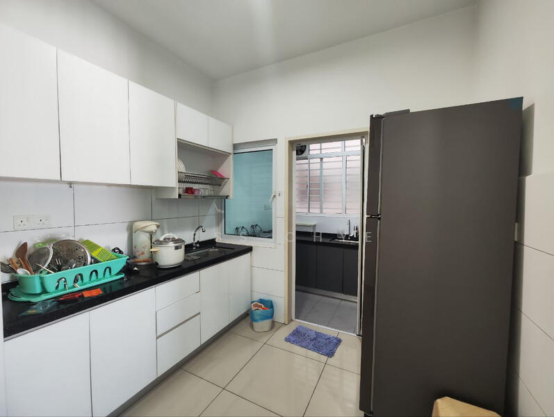Condominium for Rent at The Holmes 1 - Jess Chye - Kitchen - PropertyGuru.com.my