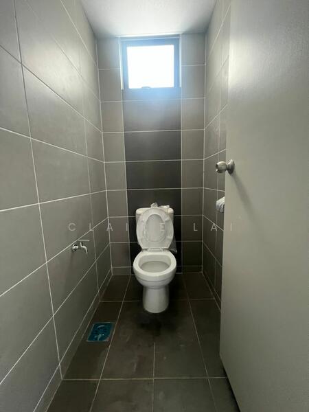 Terrace Factory for Rent in Kulai (Johor) - Claire Lai - Bathroom - PropertyGuru.com.my