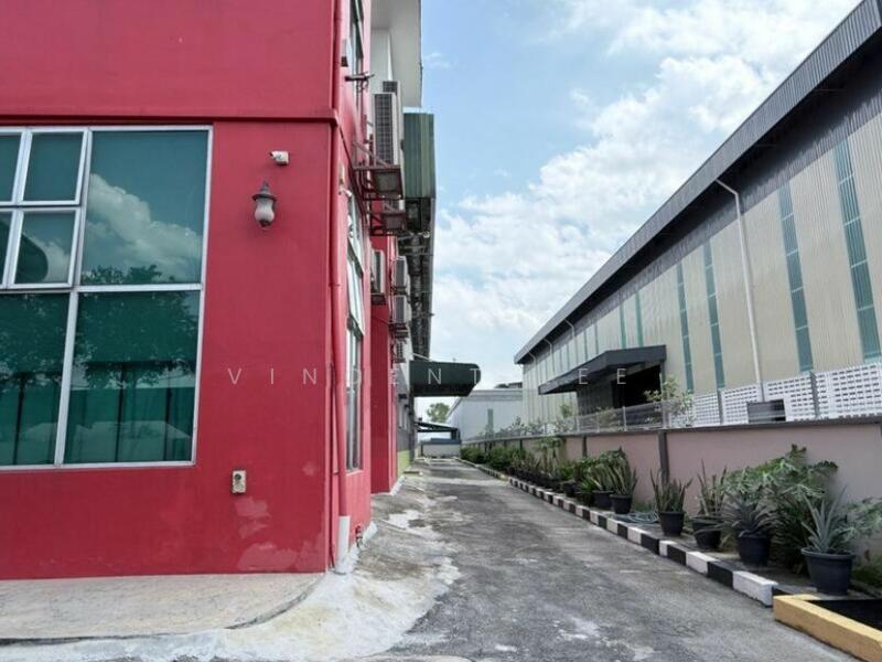Factory for Sale in Taman Industri Alam Jaya (Puncak Alam) - Vincent Lee - Exterior - PropertyGuru.com.my