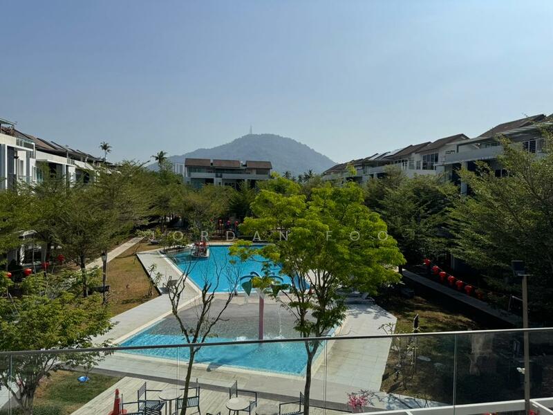 3.5-storey Terraced House for Sale in Taman Villa Oren (Bukit Mertajam) - Jordan Foo - Exterior - PropertyGuru.com.my