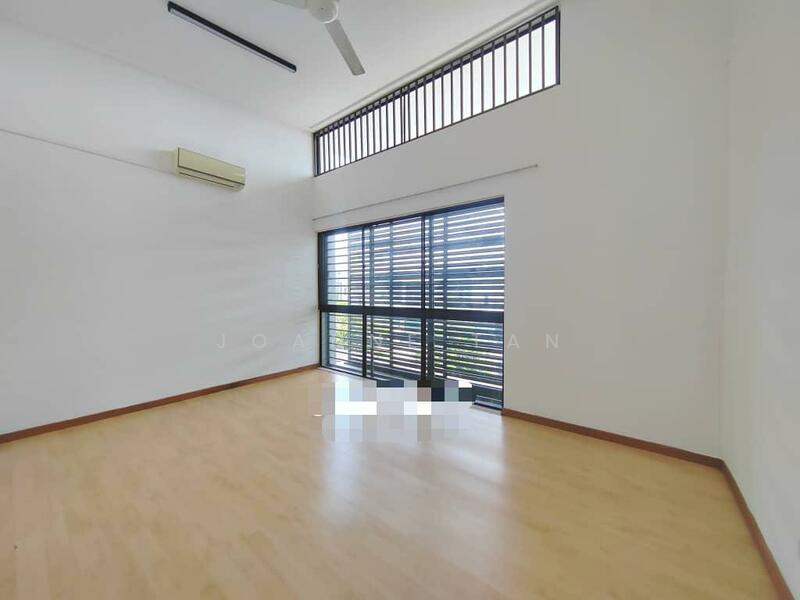 2-storey Terraced House for Sale in Bukit Raja (Selangor) - Joanne Tan - Living Room - PropertyGuru.com.my