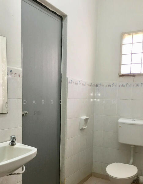 2-storey Terraced House for Sale in Kulim (Kedah) - Darren Cham - Bathroom - PropertyGuru.com.my