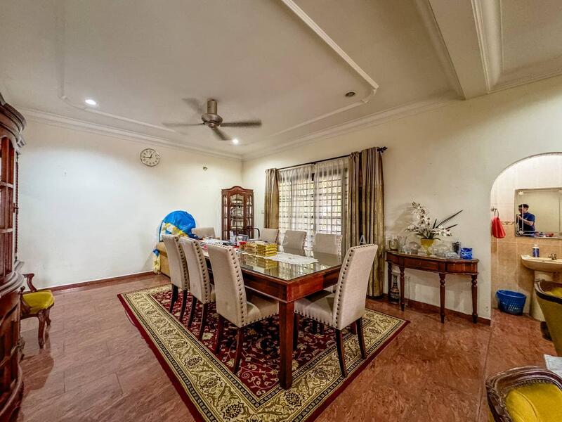 Bungalow for Sale in SS1 (Petaling Jaya) - Nana Cheah - Dining Room - PropertyGuru.com.my
