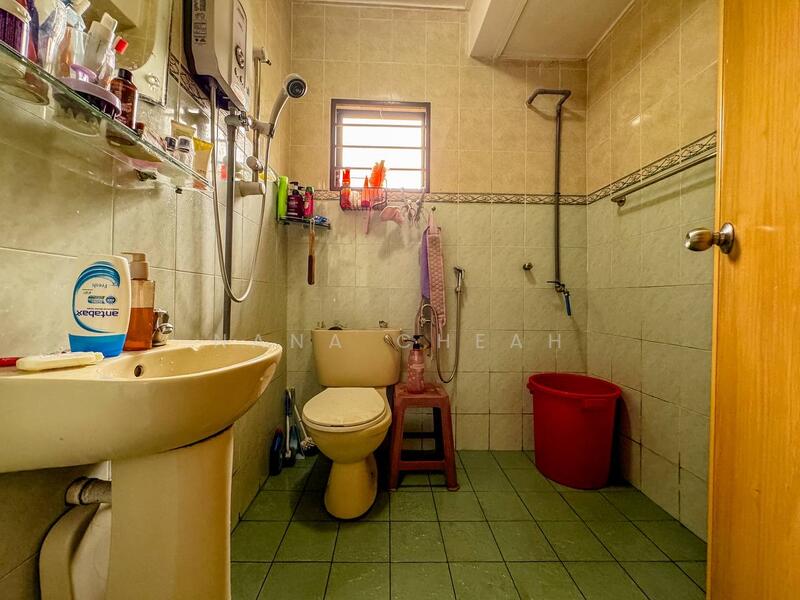 Bungalow for Sale in SS1 (Petaling Jaya) - Nana Cheah - Bathroom - PropertyGuru.com.my