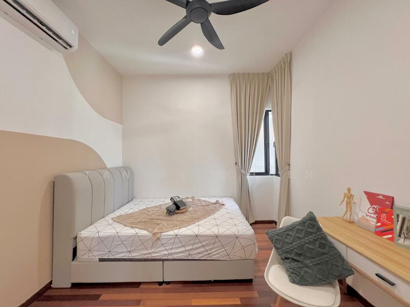 Renai Jelutong untuk Untuk Disewa - RM 3,400 /bulan, Feb 2026 - Bedroom - PropertyGuru.com.my