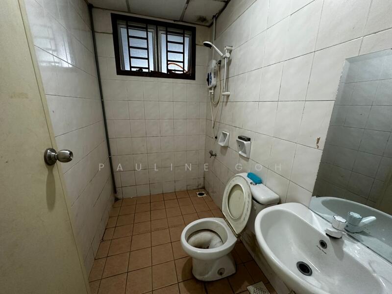 Nusa Perdana Apartment untuk Untuk Dijual - RM 350,000, Feb 2026 - Bathroom - PropertyGuru.com.my