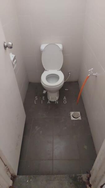 Shop for Rent in Skudai (Johor) - Seiya Liang - Bathroom - PropertyGuru.com.my
