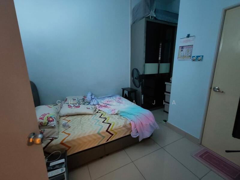 2-storey Terraced House for Sale in Taman Mount Austin (Tebrau) - Chew Jia Jia - Bedroom - PropertyGuru.com.my