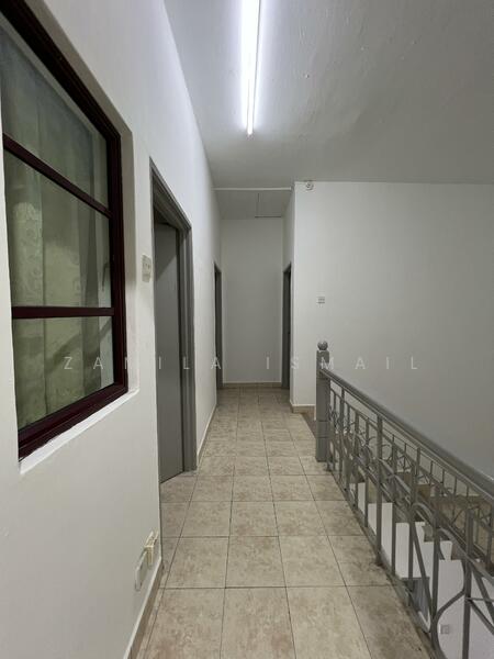 Jalan Adang Bukit Jelutong untuk Untuk Disewa - RM 2,800 /bulan, Feb 2026 - Corridor - PropertyGuru.com.my