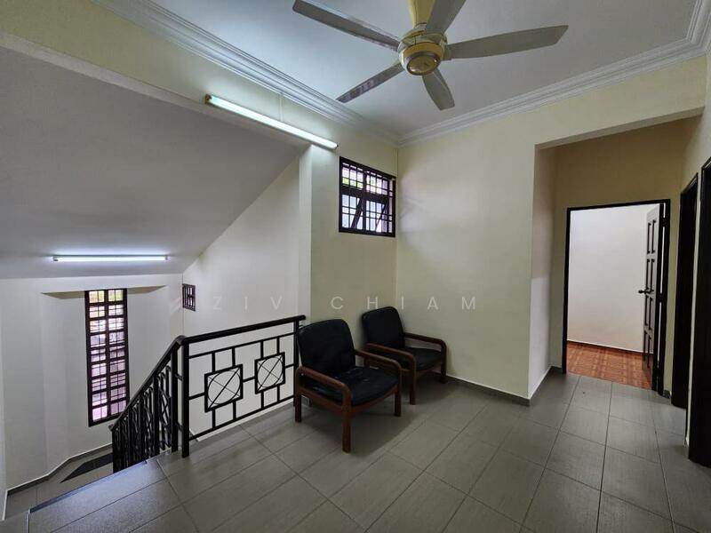 1.5-storey Terraced House for Sale in Masai (Johor) - Ziv Chiam - Corridor - PropertyGuru.com.my