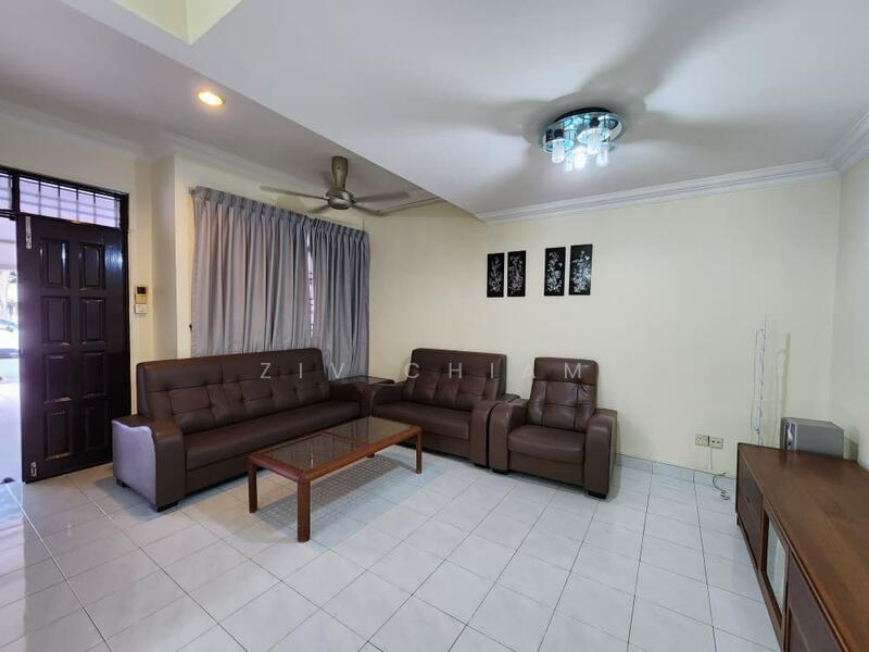 1.5-storey Terraced House for Sale in Masai (Johor) - Ziv Chiam - Living Room - PropertyGuru.com.my