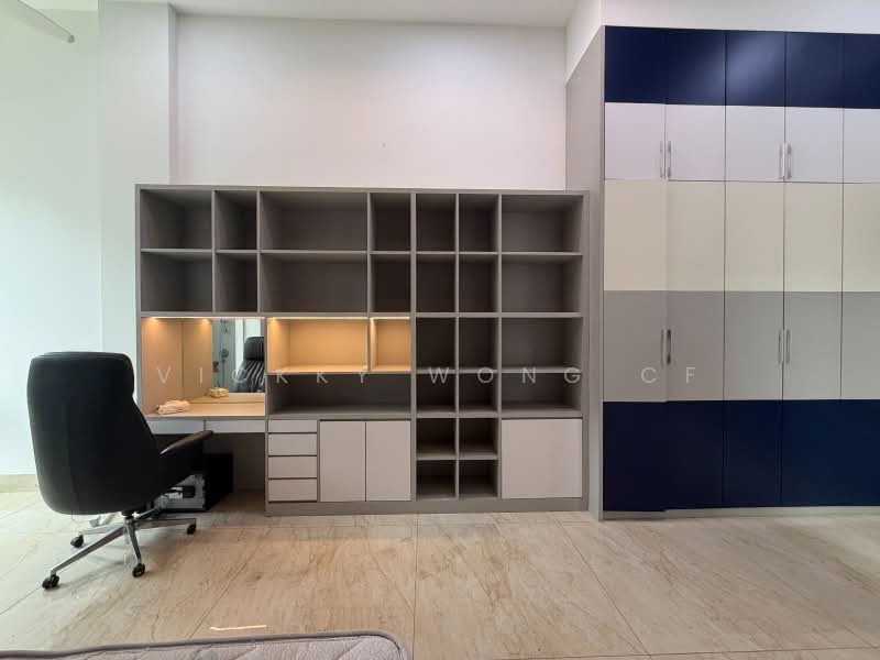 Bungalow House untuk Dijual di Country Heights Damansara (Kuala Lumpur) - Vickky Wong CF - Study - PropertyGuru.com.my