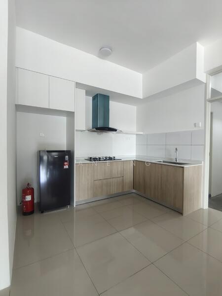 Glisten Hill untuk Untuk Disewa - RM 1,900 /bulan, Mac 2026 - Kitchen - PropertyGuru.com.my