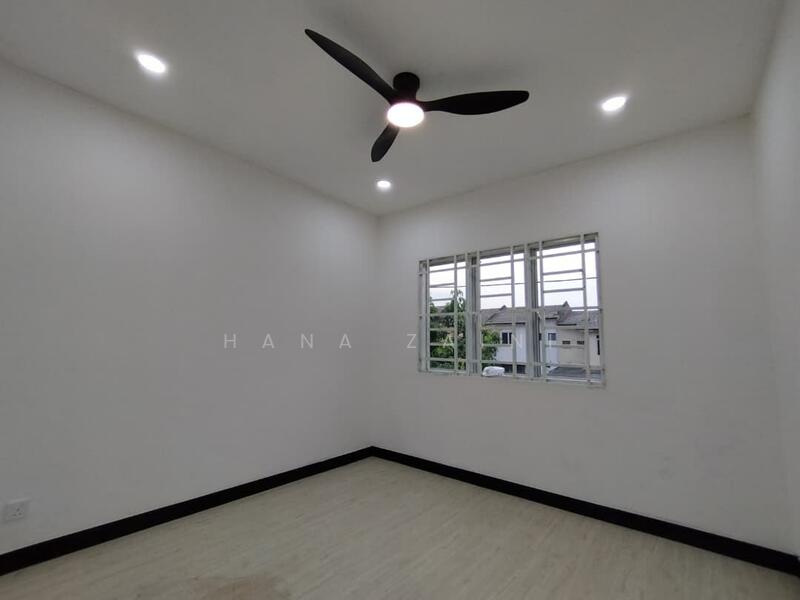 Terraced House for Sale in Rawang (Selangor) - Hana Zaini - Bedroom - PropertyGuru.com.my
