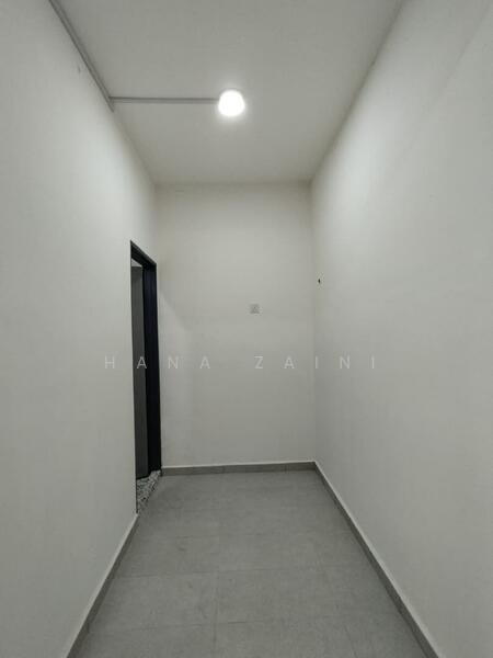 Terraced House for Sale in Rawang (Selangor) - Hana Zaini - Corridor - PropertyGuru.com.my