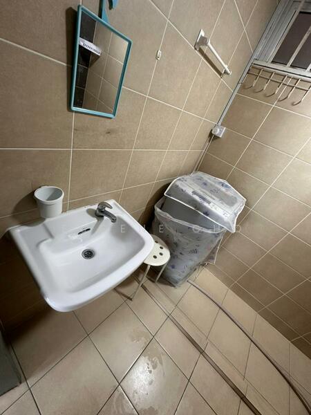 Service Residence for Rent at Starz Valley - Eugene Cho - Bathroom - PropertyGuru.com.my