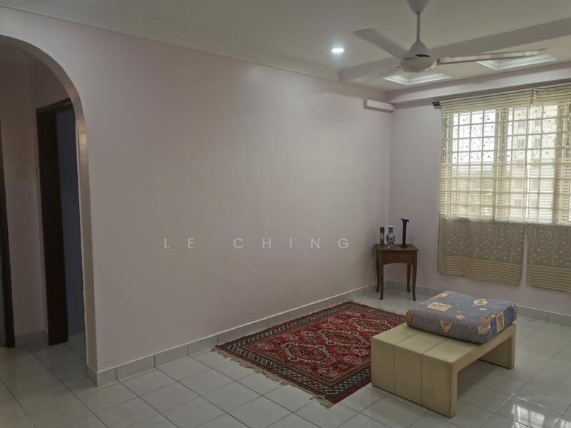 Apartment for Rent at Pangsapuri Persiaran Tanjung - Le Ching . - Living Room - PropertyGuru.com.my