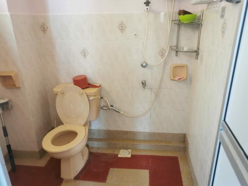 Apartment for Rent at Pangsapuri Persiaran Tanjung - Le Ching . - Bathroom - PropertyGuru.com.my