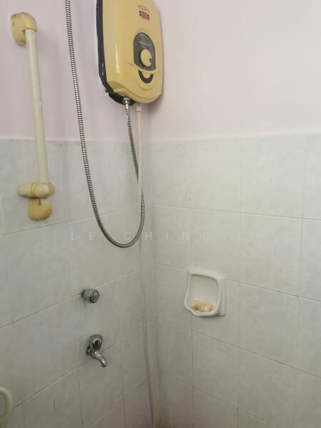 Apartment for Rent at Pangsapuri Persiaran Tanjung - Le Ching . - PropertyGuru.com.my