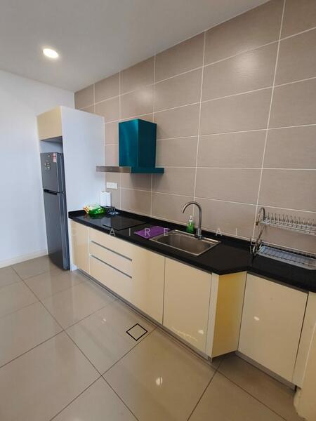 Service Residence for Rent at D'Pristine - Claire Lai - Kitchen - PropertyGuru.com.my