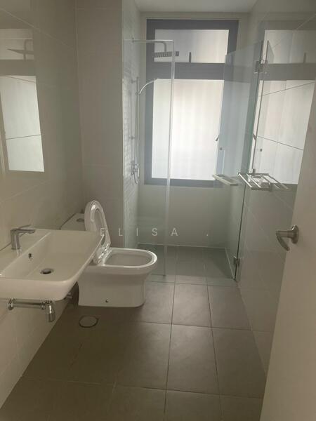 Riana Green East untuk Untuk Dijual - RM 1,000,000, Feb 2026 - Bathroom - PropertyGuru.com.my